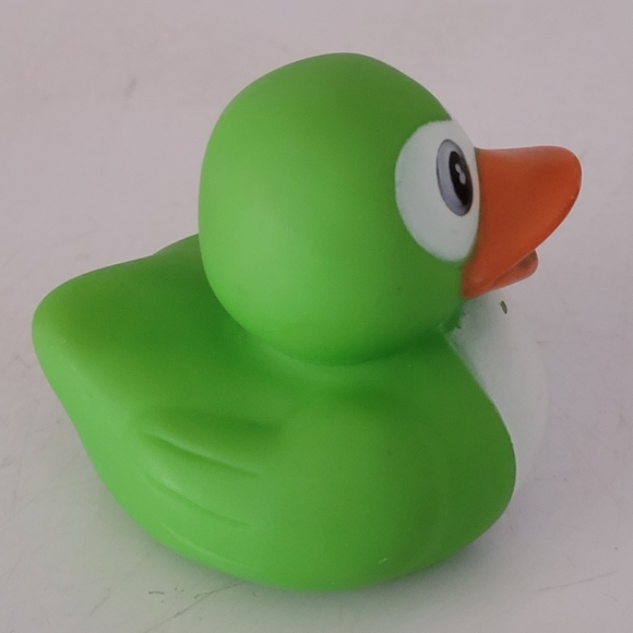 Rare 2" Masked Mallard Rubber Duckie Green/White. This is a rare and unique 2" m - Picture 4 of 6